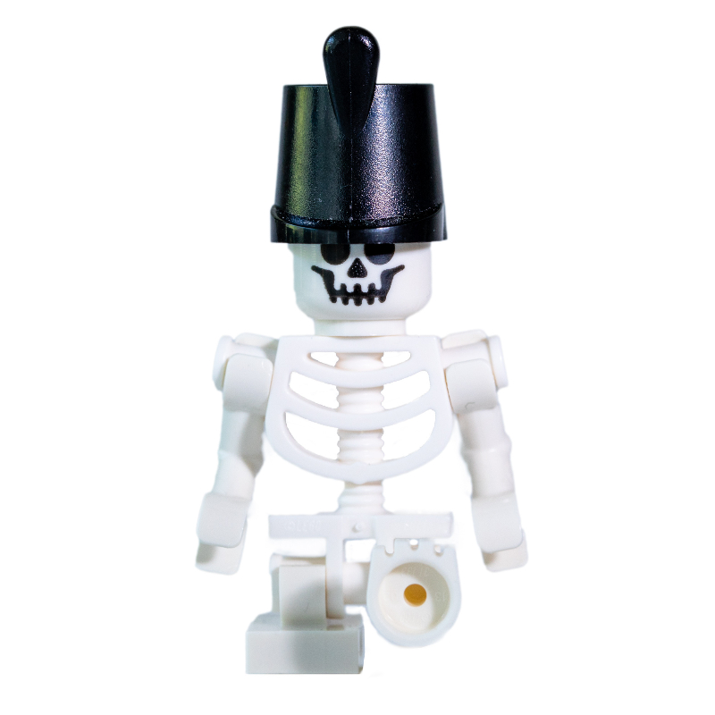 LEGO Skeleton, Standard Face, Missing 1 Leg, Imperial Guard Hat (fig-005511)