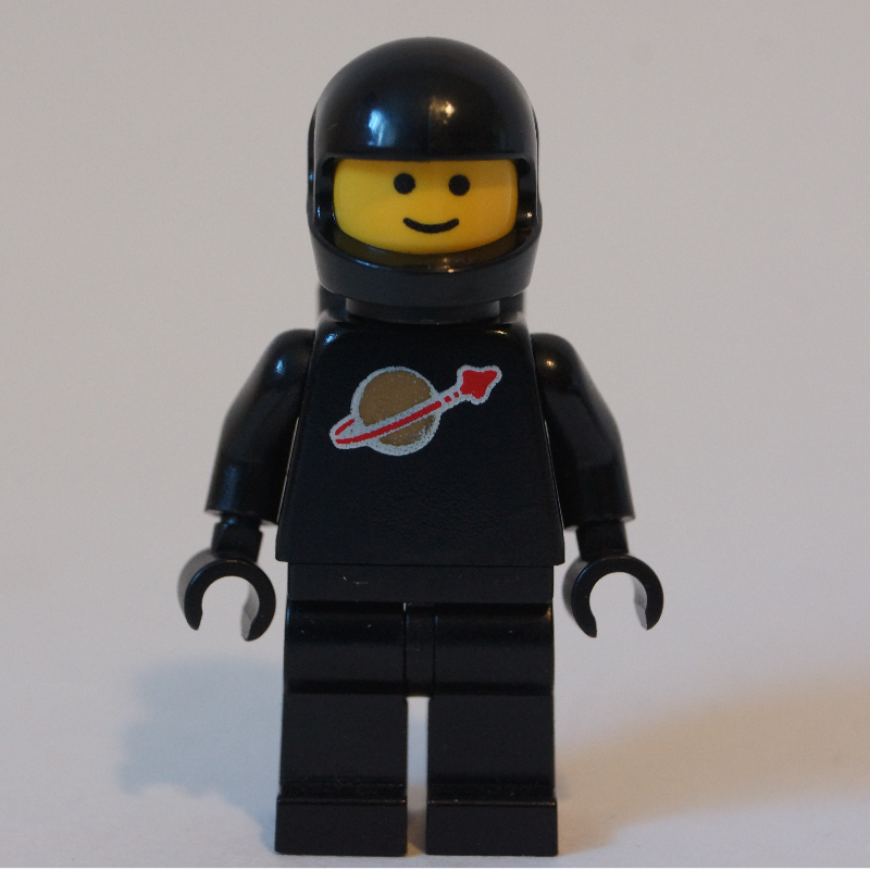 LEGO Classic Spaceman, Black with Airtanks (2446 Helmet) (fig-005782)