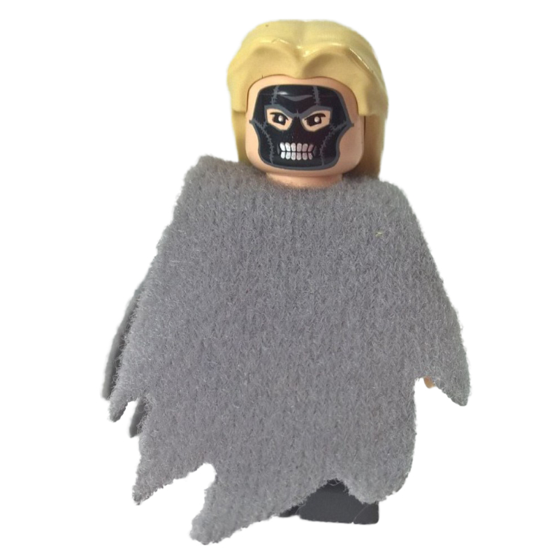 LEGO Death Eater, Poncho Cape, Long Tan Hair (fig-006150)