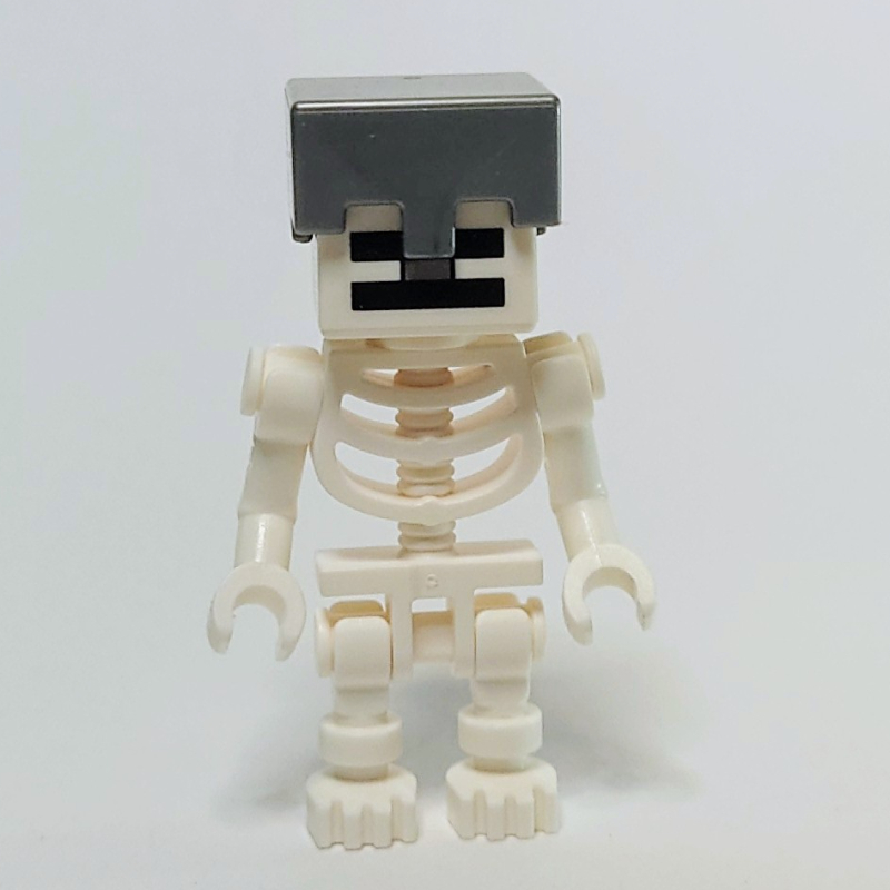 LEGO Skeleton, Square Skull, Flat Silver Helmet (fig-006488)