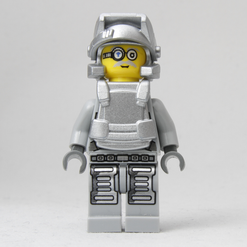LEGO Brains, Light Bluish Gray with Armor (fig-006631)
