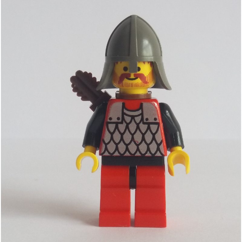 LEGO Archer (Scale Mail on Red) - Black Arms, Red Legs (fig-006734)