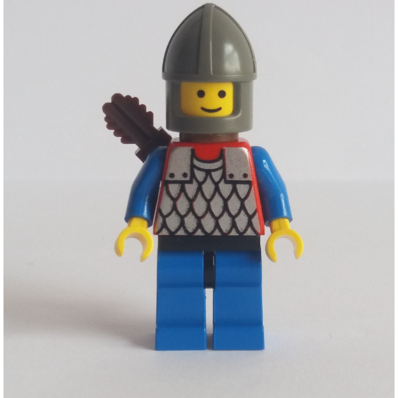 LEGO Archer (Scale Mail on Red) - Blue Arms, Blue Legs (fig-006735)