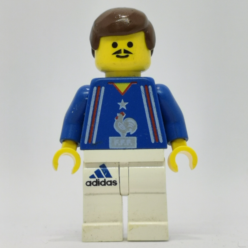 LEGO Soccer Player Blue Torso, White Legs 5 (fig-006777)