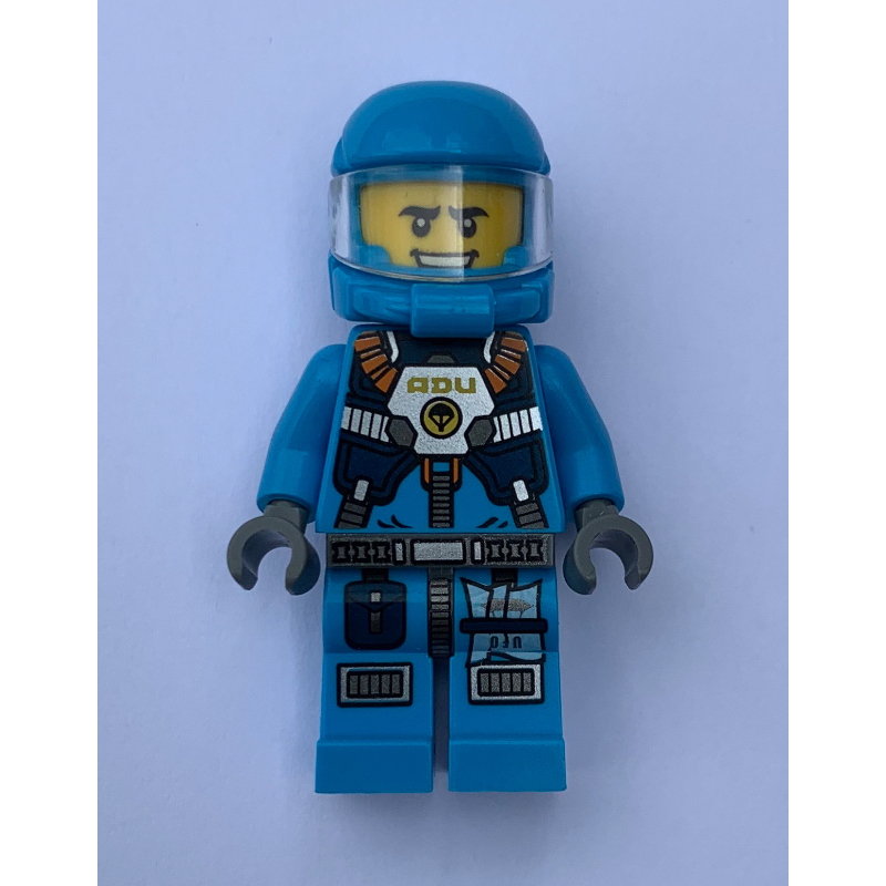 LEGO ADU Trooper, Big Smile / Confused (fig-006991)