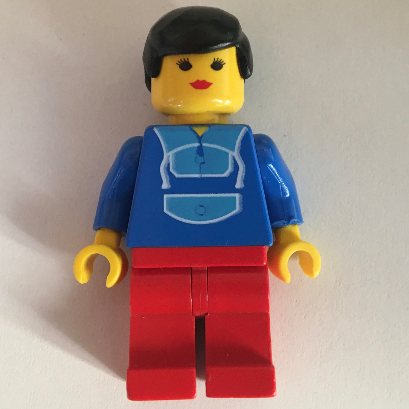 LEGO Woman, Blue and Red Jogging Suit, Black Hair (fig-009017)