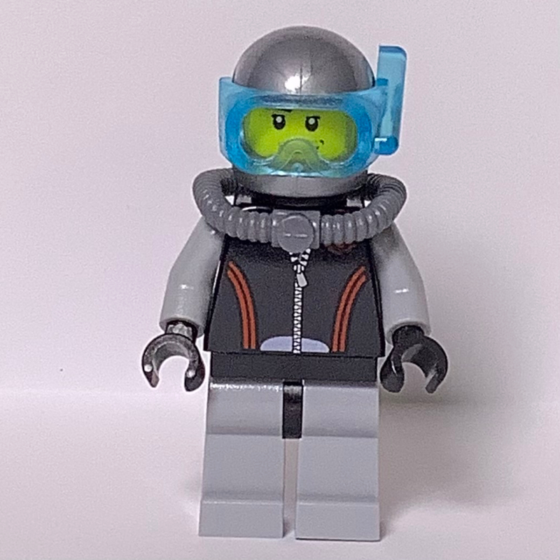 LEGO Diver, Black and Gray Wetsuit, Helmet with Mask, Airtank, Stubble (fig-009601)