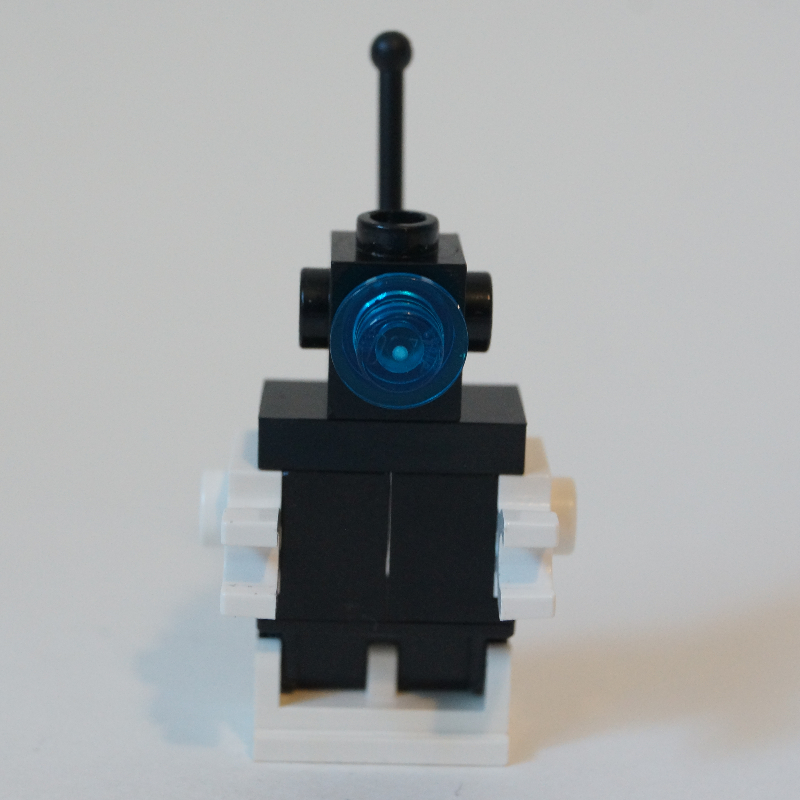 LEGO Futuron Droid - Black and White (fig-010415)