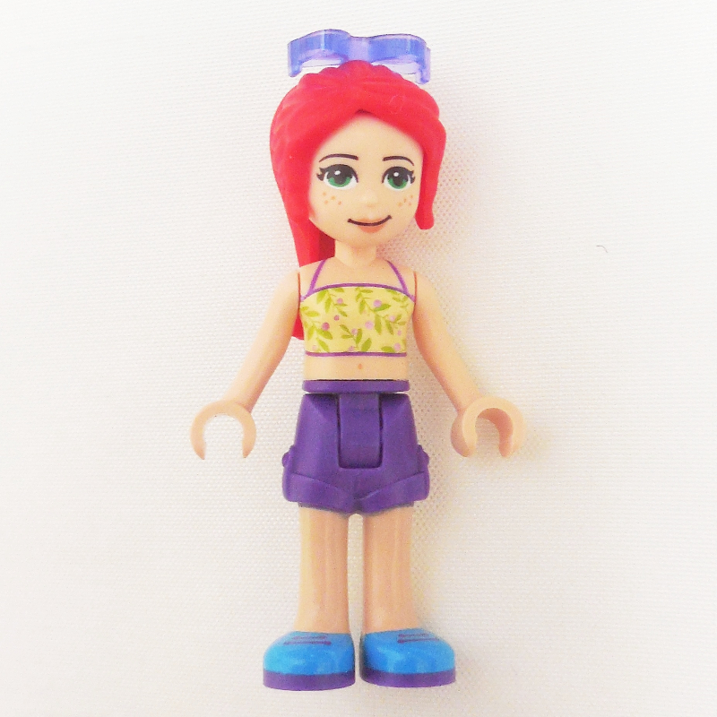 LEGO Mia - Lime Top, Dark Purple Skirt, Sunglasses (fig-010533)