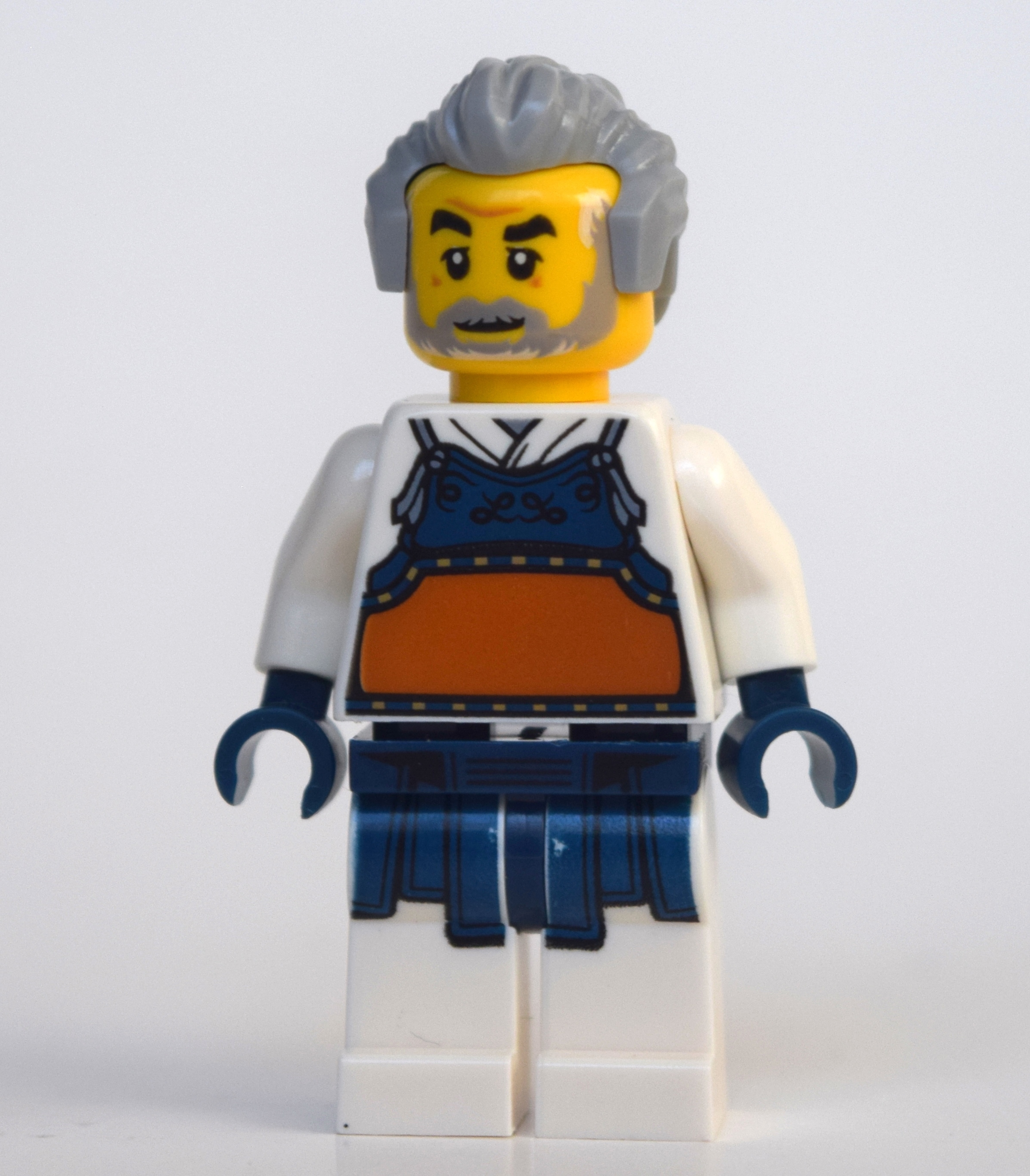 LEGO Man, Kendo Armor, Light Bluish Gray Hair and Beard (fig-010785)