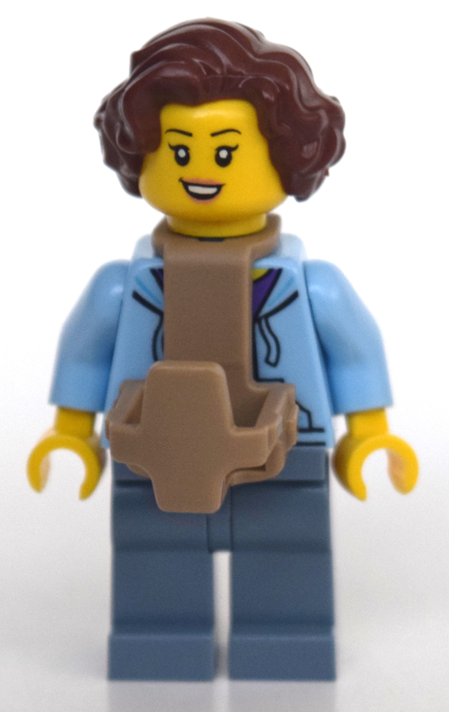 LEGO Woman, Open Jacket over Purple Shirt, Sand Blue Legs, Baby Carrier, Reddish Brown Hair (fig-010793)
