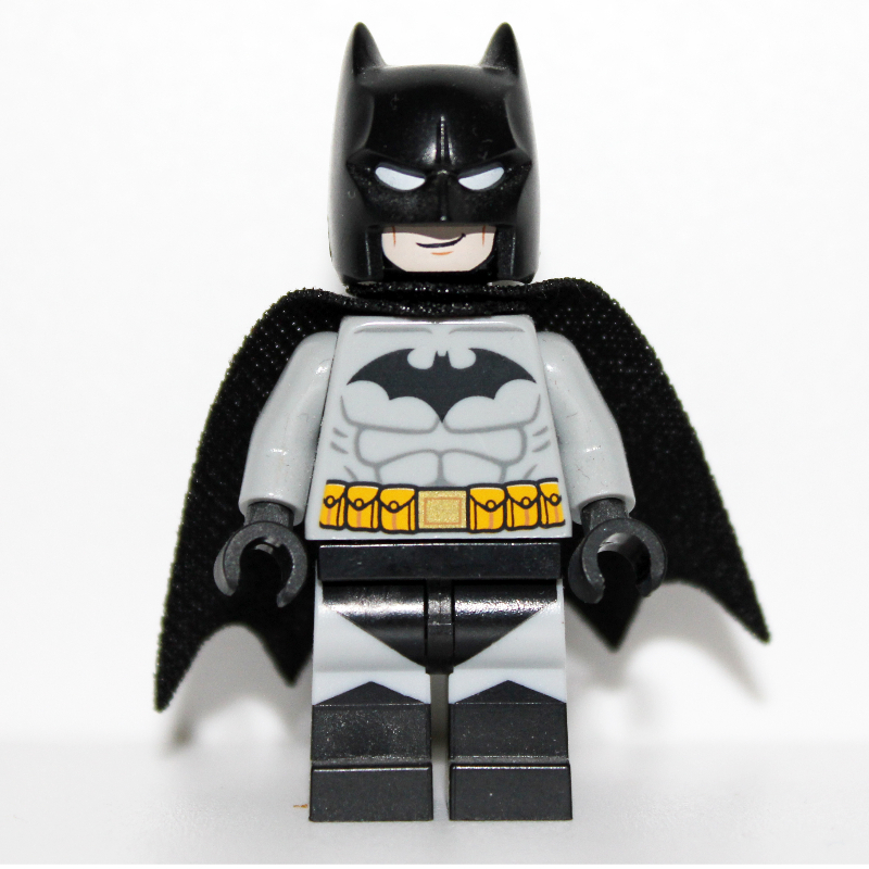 LEGO Batman, Light Bluish Gray Suit, Black Cape and Cowl, Black Head (fig-010908)