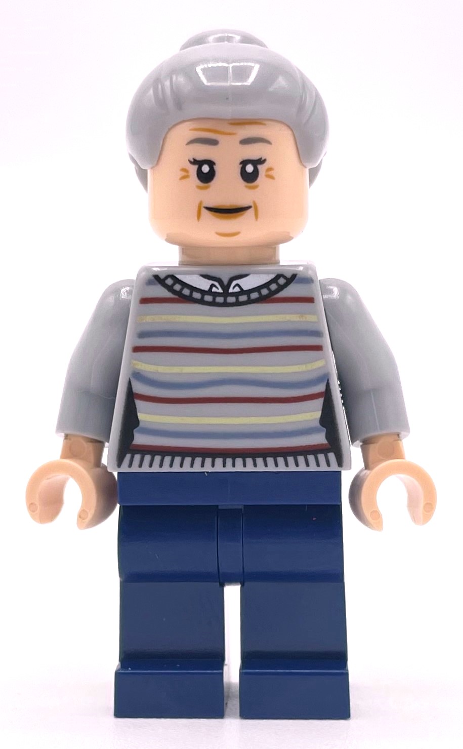 LEGO Aunt May, Light Bluish Gray Sweater (fig-011300)