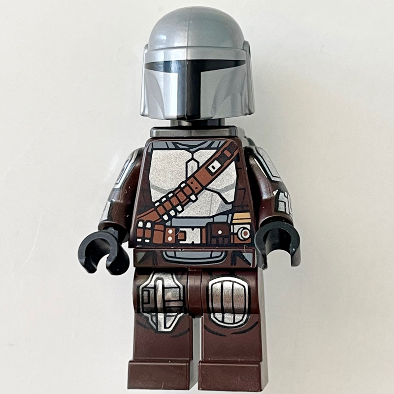 LEGO The Mandalorian / Din Djarin, Dark Brown Outfit with Jet Pack, Black Head (fig-011723)