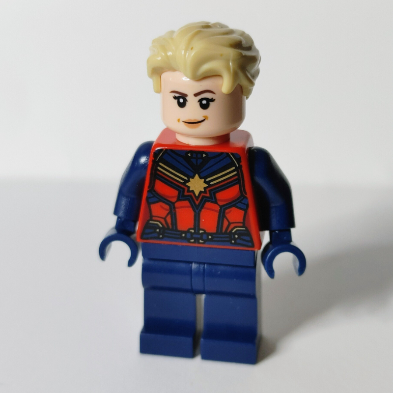 LEGO Captain Marvel, Short Tan Hair (fig-011842)