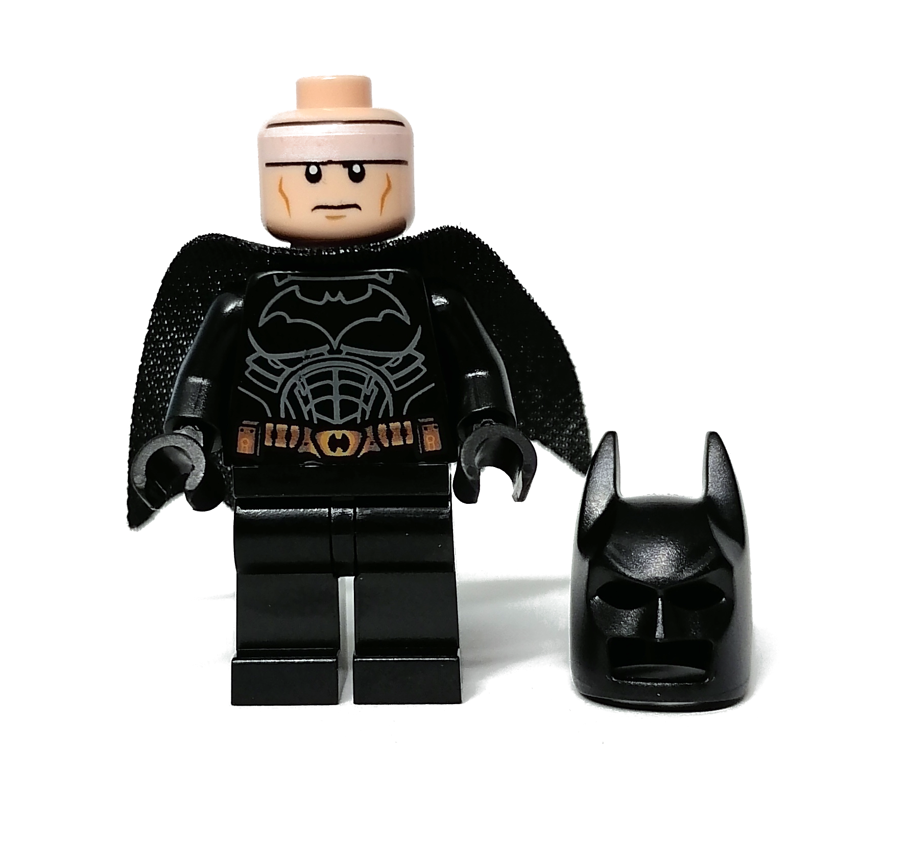 LEGO Batman, Black Suit, Black Cape and Cowl, Copper Utility Belt (37157 Cape)(Dark Knight Trilogy) (fig-011850)
