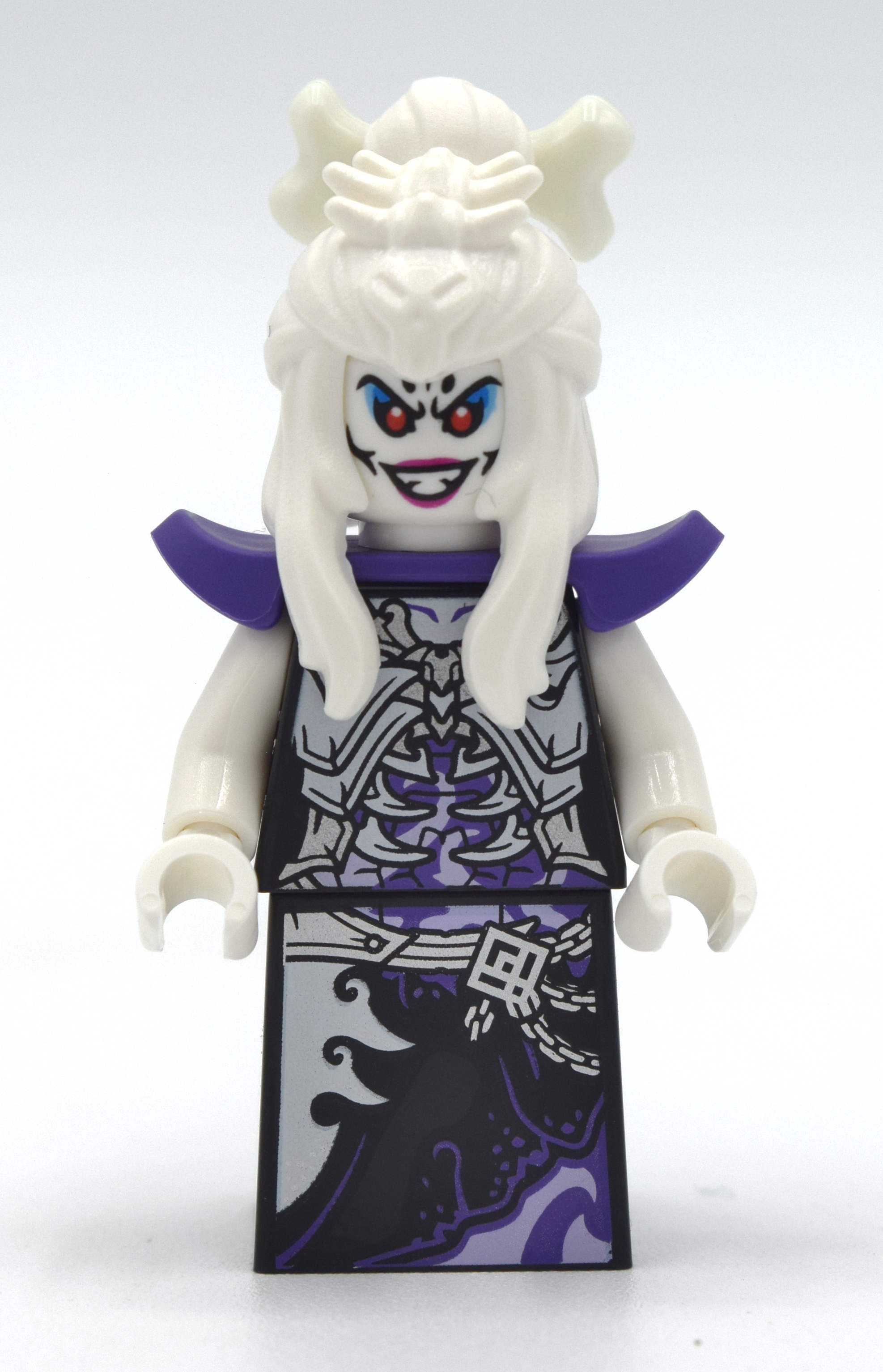 LEGO White Bone Demon - Glow In The Dark Bone (fig-012366)