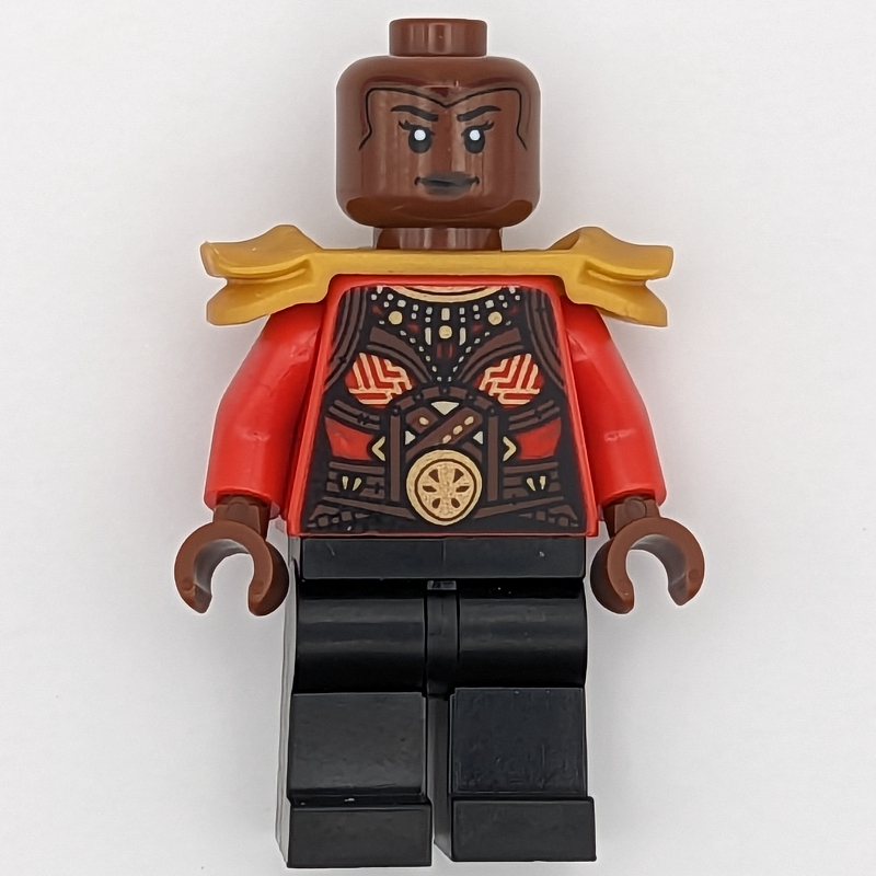 LEGO Okoye, Gold Shoulder Armor (fig-013384)
