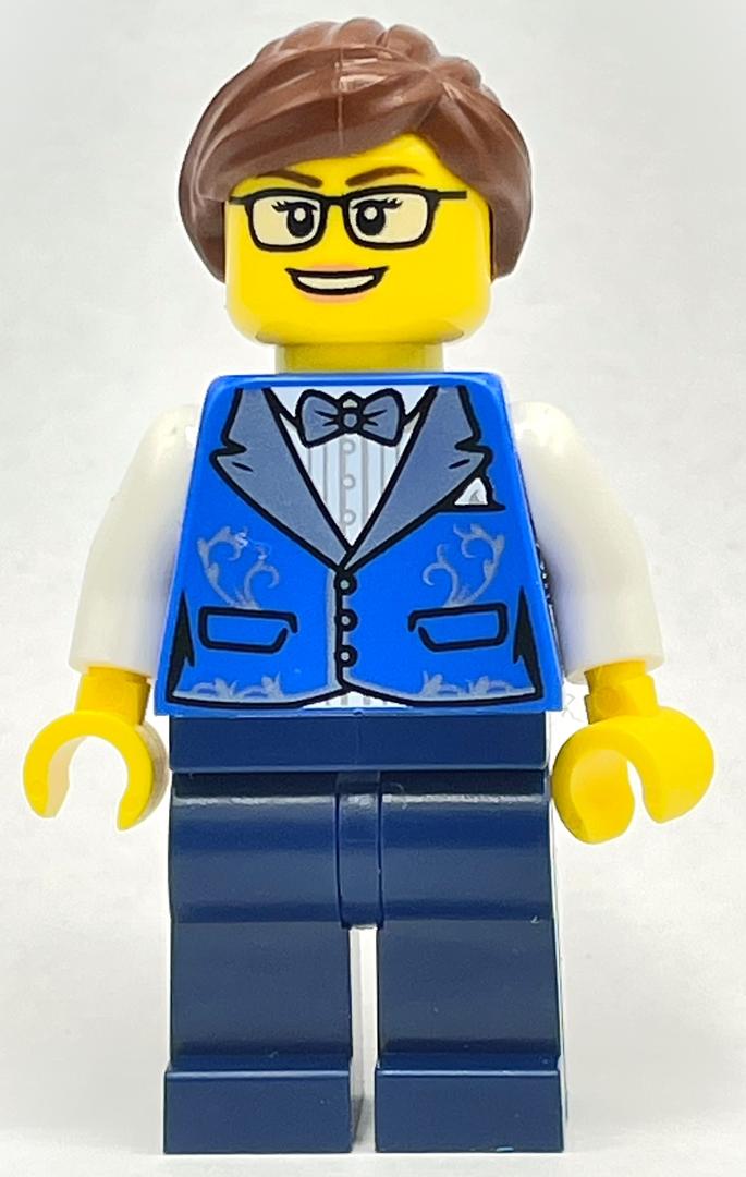 LEGO Drummer - Blue Torso, Dark Blue Legs, Reddish Brown Hair (fig-013486)