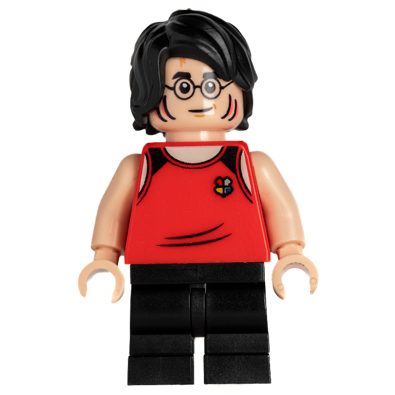 LEGO Harry Potter, Tournament Uniform Red Diving Outfit with Hogwarts Crest, Black Legs (fig-013561)