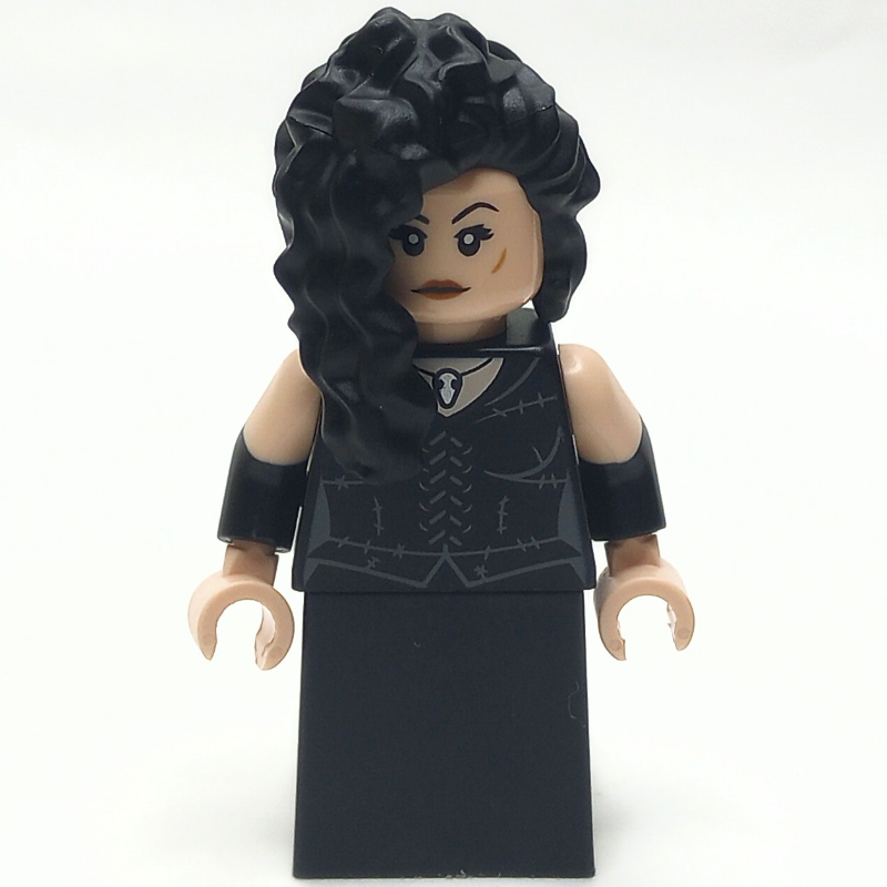 LEGO Bellatrix Lestrange, Black Dress, Plain Skirt, Light Nougat Arms (fig-013827)