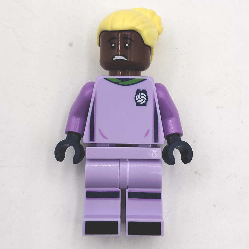 LEGO Goalkeeper, Medium Lavender Soccer Kit (fig-014004)