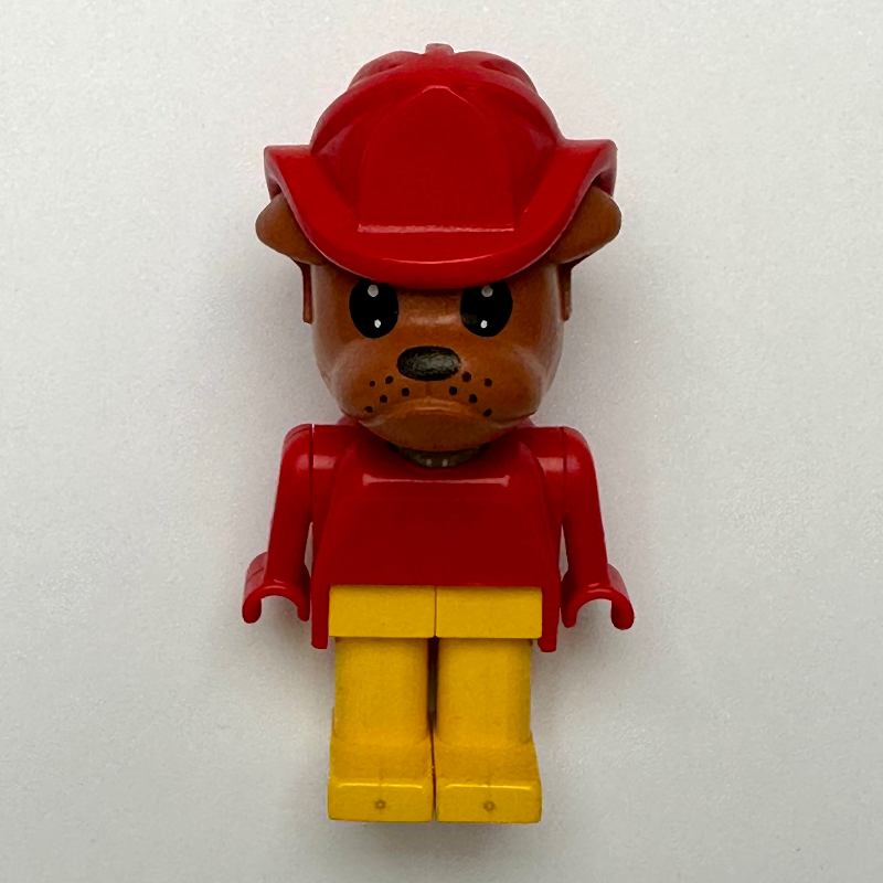 LEGO Bertie Bulldog, Brown Head, Red Torso, Yellow Legs, Red Fire Helmet (fig-014135)