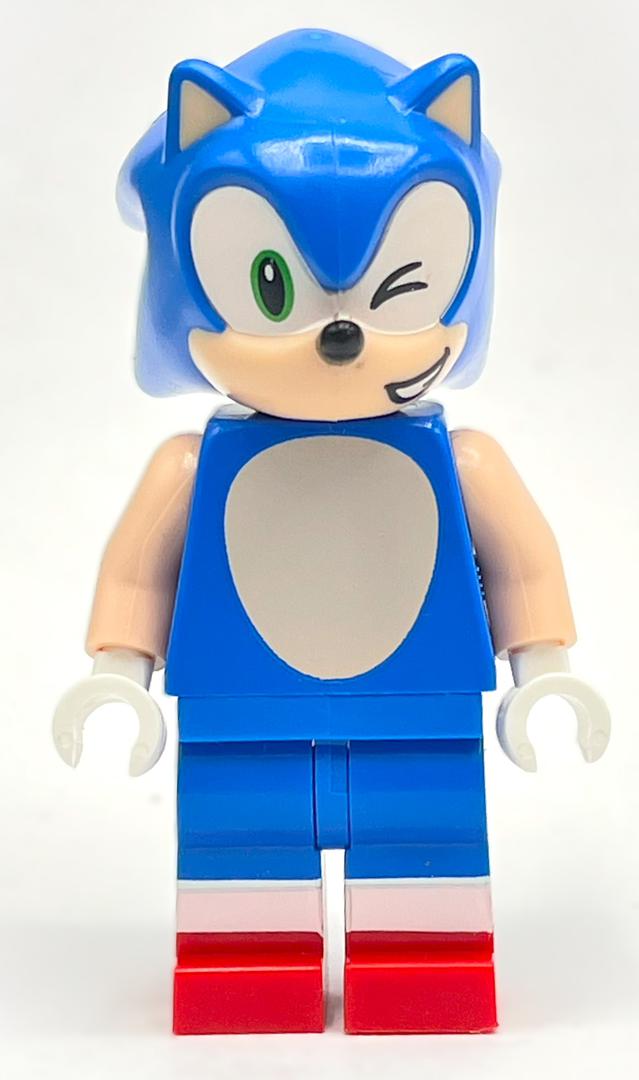 LEGO Sonic the Hedgehog, Light Nougat Face, Green Eyes, Winking (fig-014175)