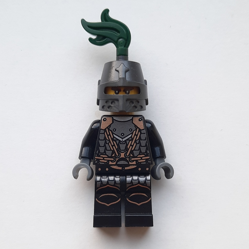 LEGO Dragon Knight, Dark Green, Pearl Titanium Helmet with Dark Green Plume (fig-014714)