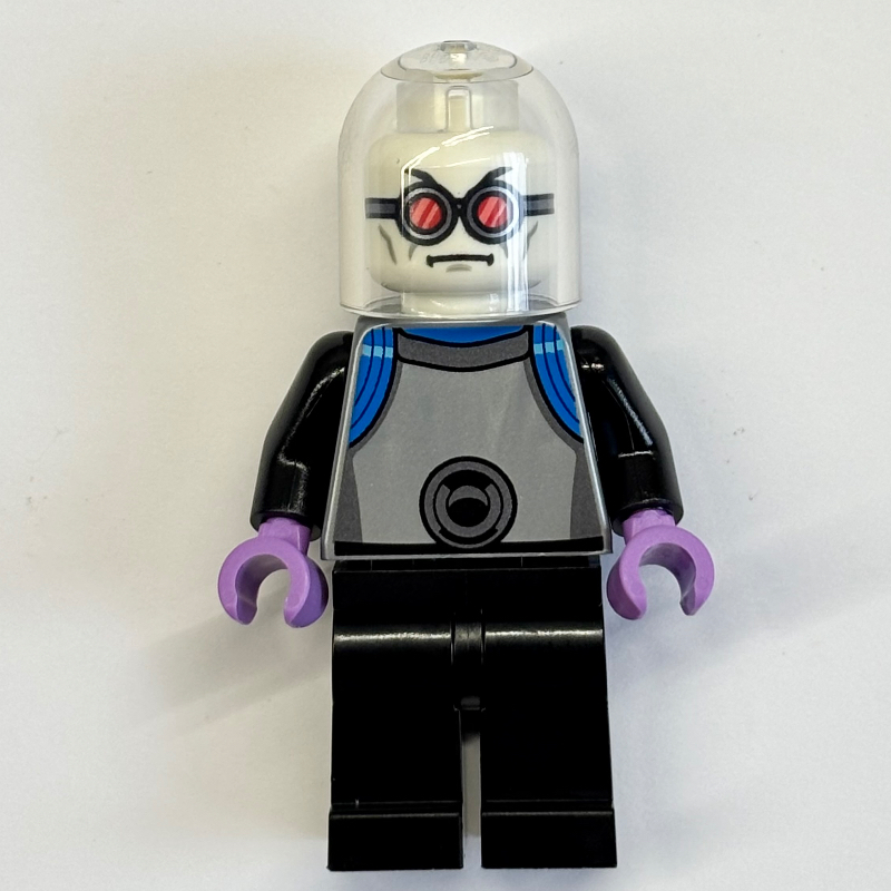 LEGO Mr. Freeze with Flat Silver Outfit, Helmet Dome (fig-015076)