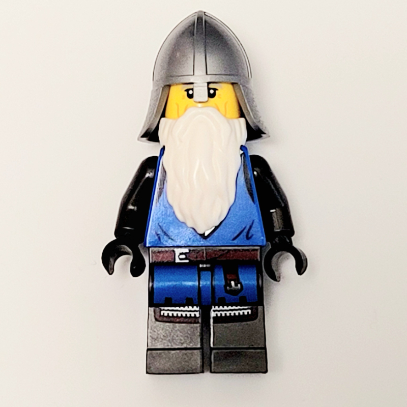 LEGO Mountain Fortress Black Falcon Soldier - Helmet with Neck Protector, Beard (fig-015255)