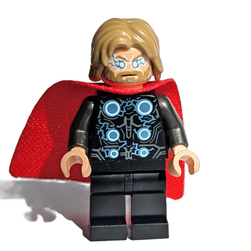 LEGO Thor, Dark Tan Hair, Fabric Cape (fig-015968)