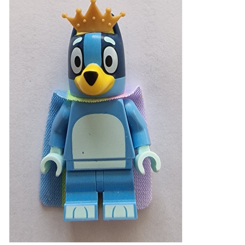 LEGO Bluey, Cape, Crown (fig-016280)