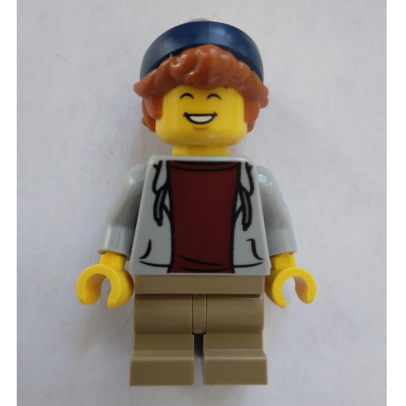 LEGO Kid, Light Bluish Grey Torso, Dark Tan Legs, Dark Blue Beanie (fig-017450)