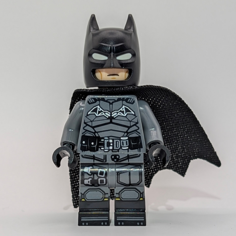 LEGO Batman, Dark Bluish Gray Suit, Black Cape and Cowl (fig-017506)