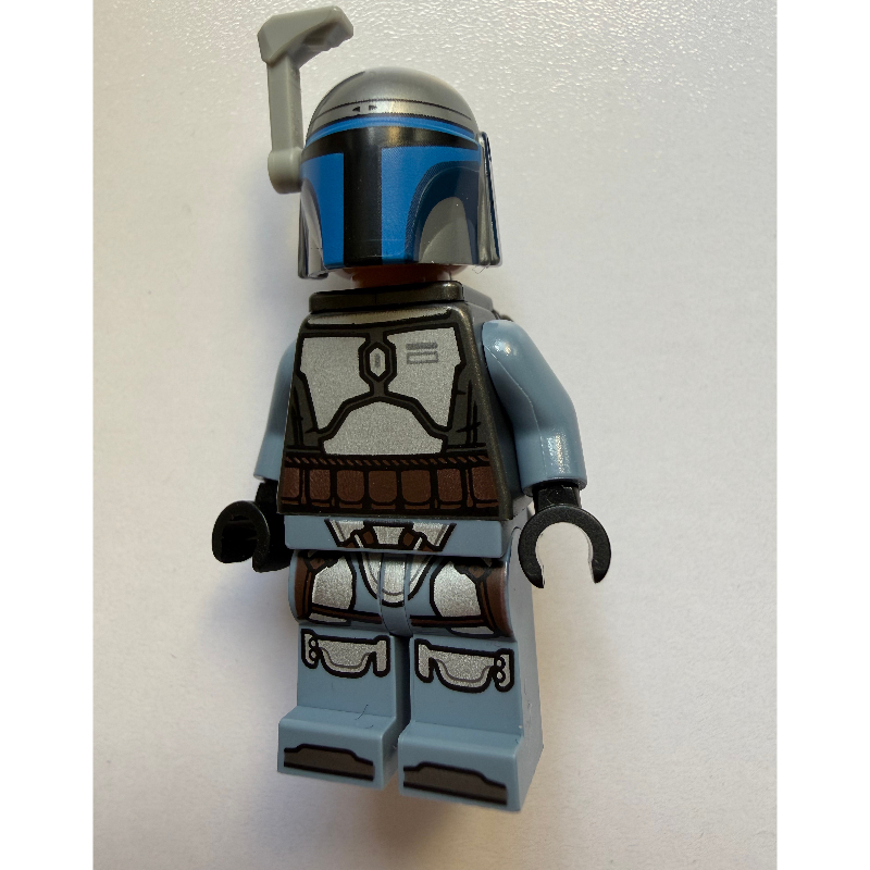 LEGO Jango Fett, Pearl Titanium Torso with Plain Arms, Black Helmet Print on Left-hand Site (fig-017888)